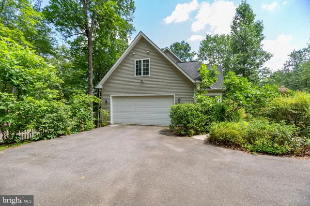 $865,000 | 1021 Albert Rennolds Drive, Fredericksburg, VA 22401