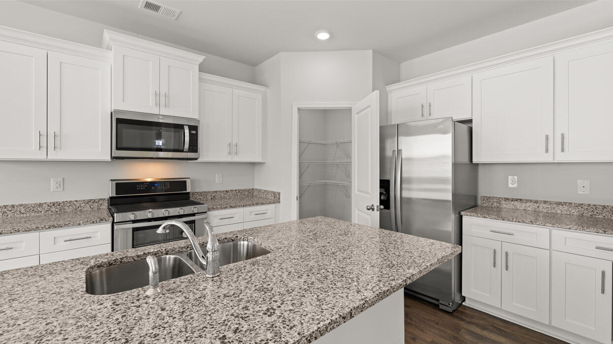 970 Raghorn Road Grovetown, GA 30813 - Photo 4 of 68 Kitchen Appliances included