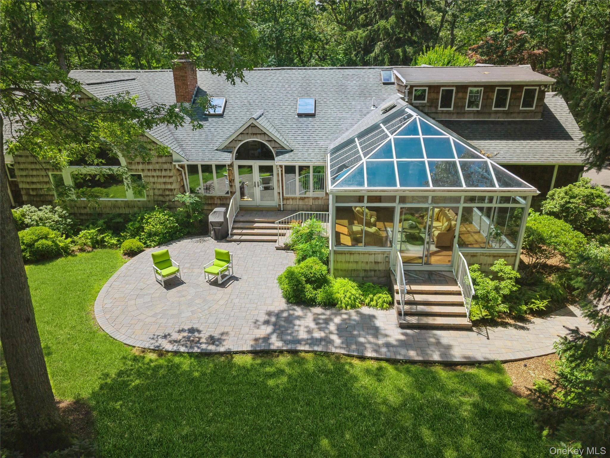 63 West Meadow Road East Setauket, NY 11733 - Photo 4 of 46