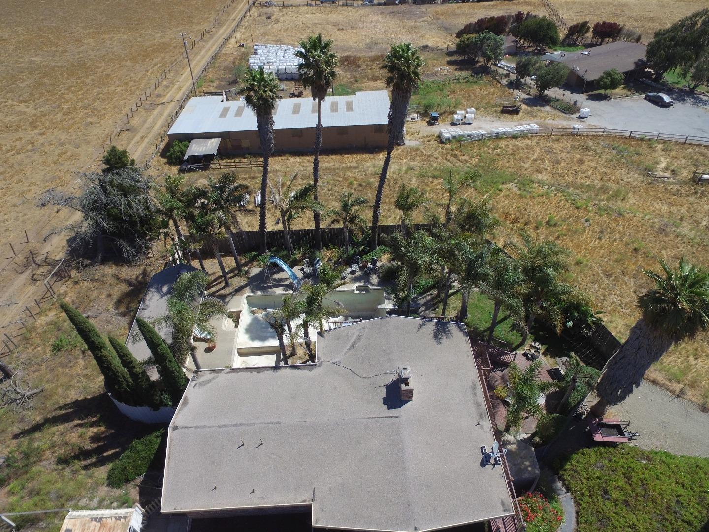 852 River Road Salinas, CA 93908 - Photo 9 of 29 Gallery Image 9