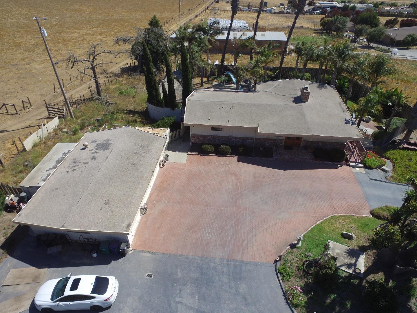 852 River Road Salinas, CA 93908 - Photo 10 of 29 Gallery Image 10