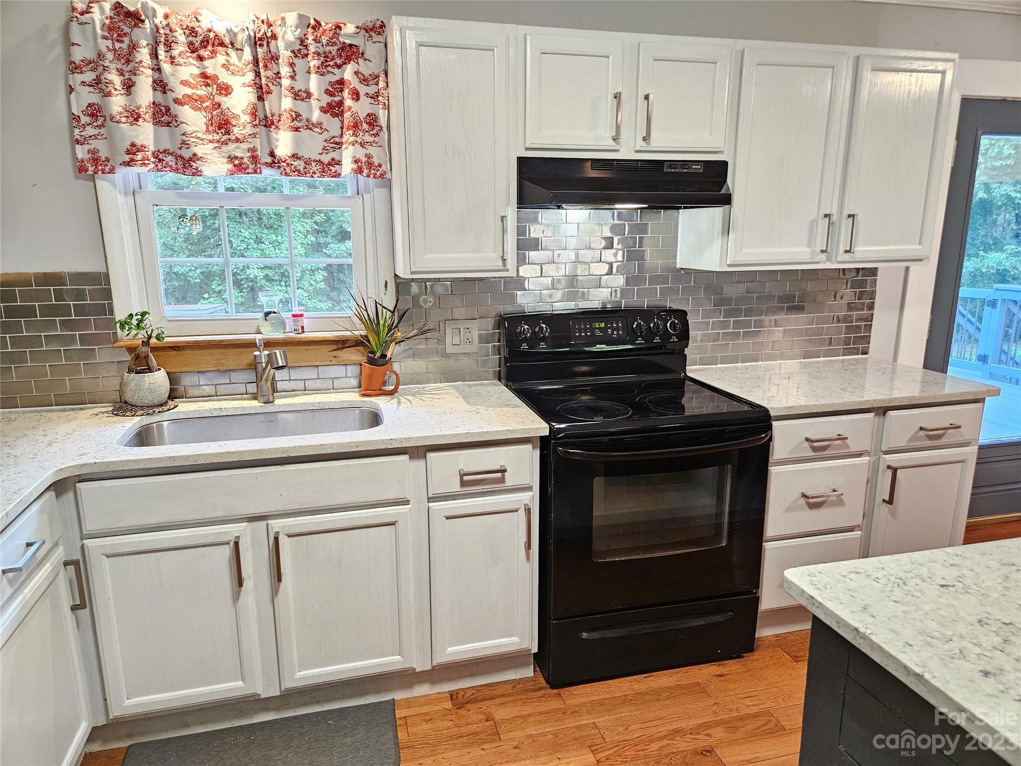 1320 Jamestown Road Morganton, NC 28655 - Photo 16 of 42 Gallery Image 16