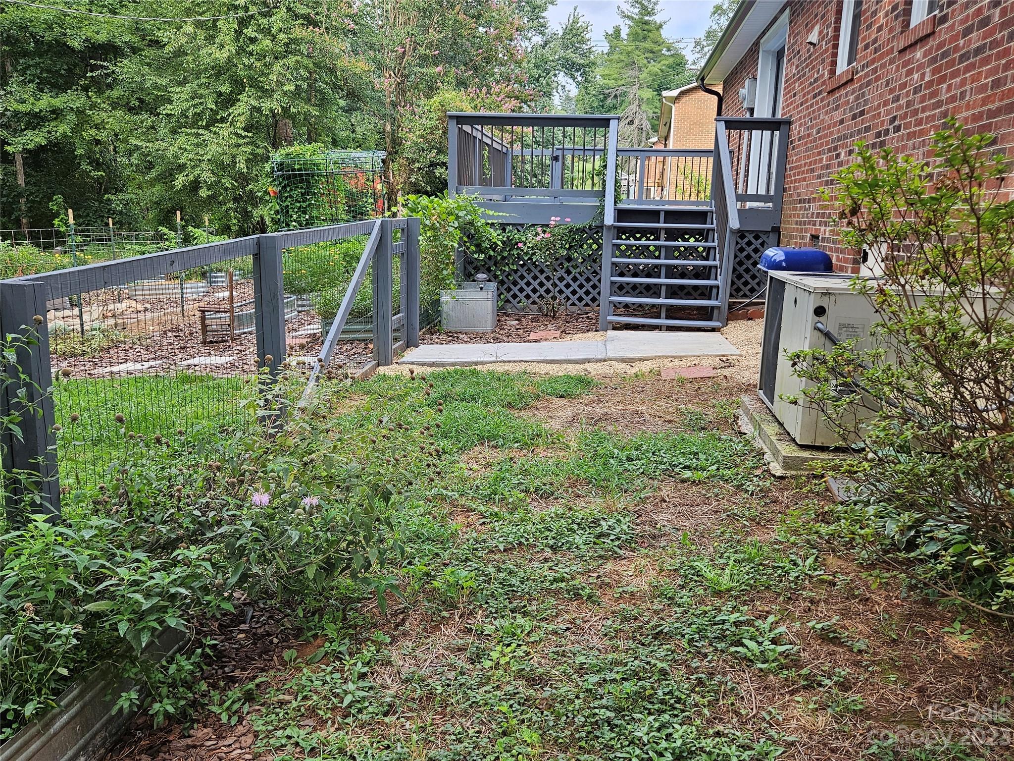 1320 Jamestown Road Morganton, NC 28655 - Photo 30 of 42 Gallery Image 30