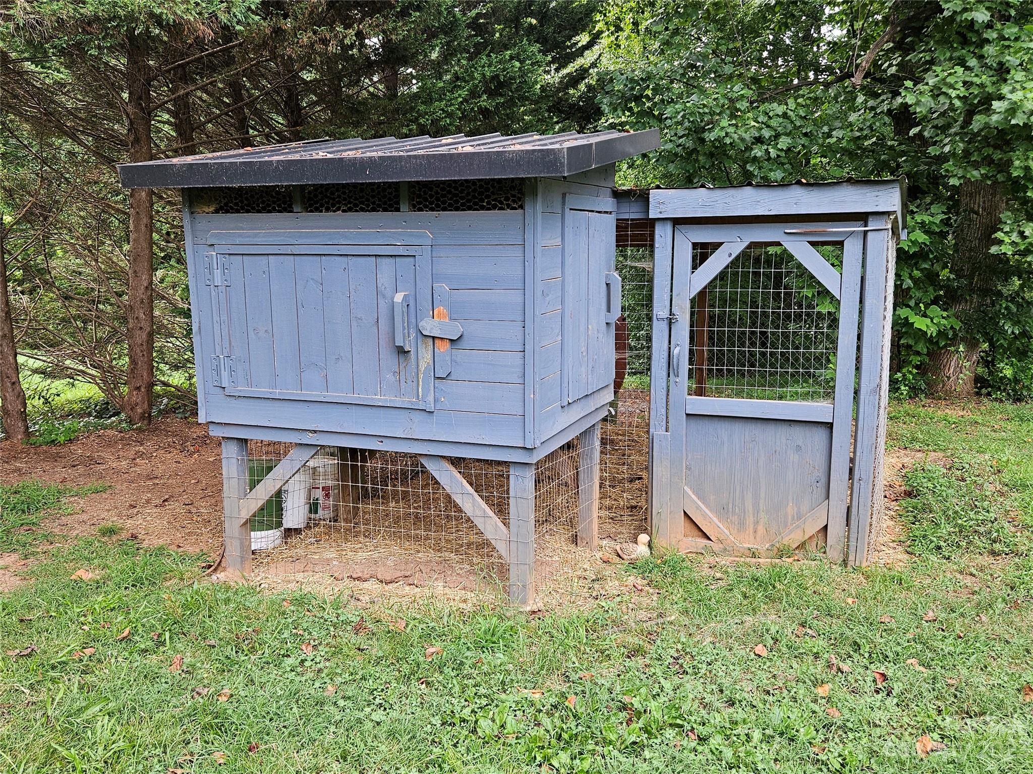 1320 Jamestown Road Morganton, NC 28655 - Photo 38 of 42 Gallery Image 38