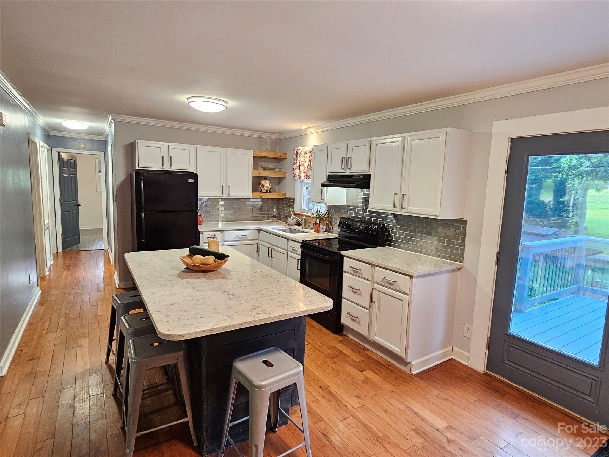 1320 Jamestown Road Morganton, NC 28655 - Photo 9 of 42 Gallery Image 9