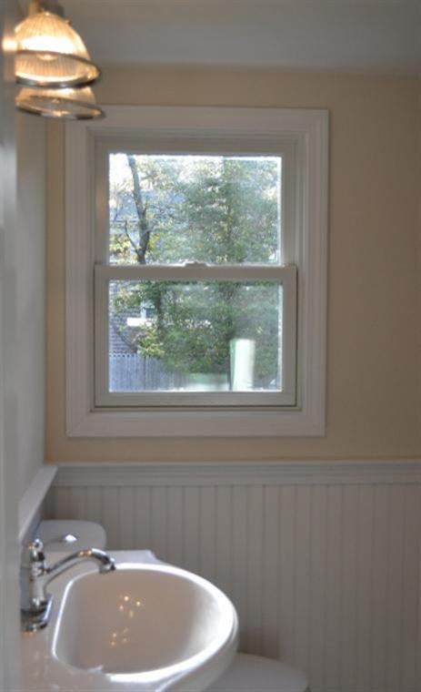17 Wolley Road Hyannis, MA 02601 - Photo 6 of 11 a bathroom with a bathtub and window