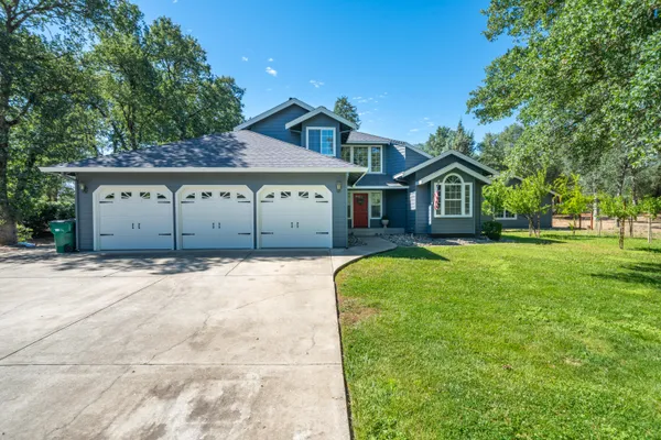 $769,900 | 22107 Vine Court, Palo Cedro, CA 96073
