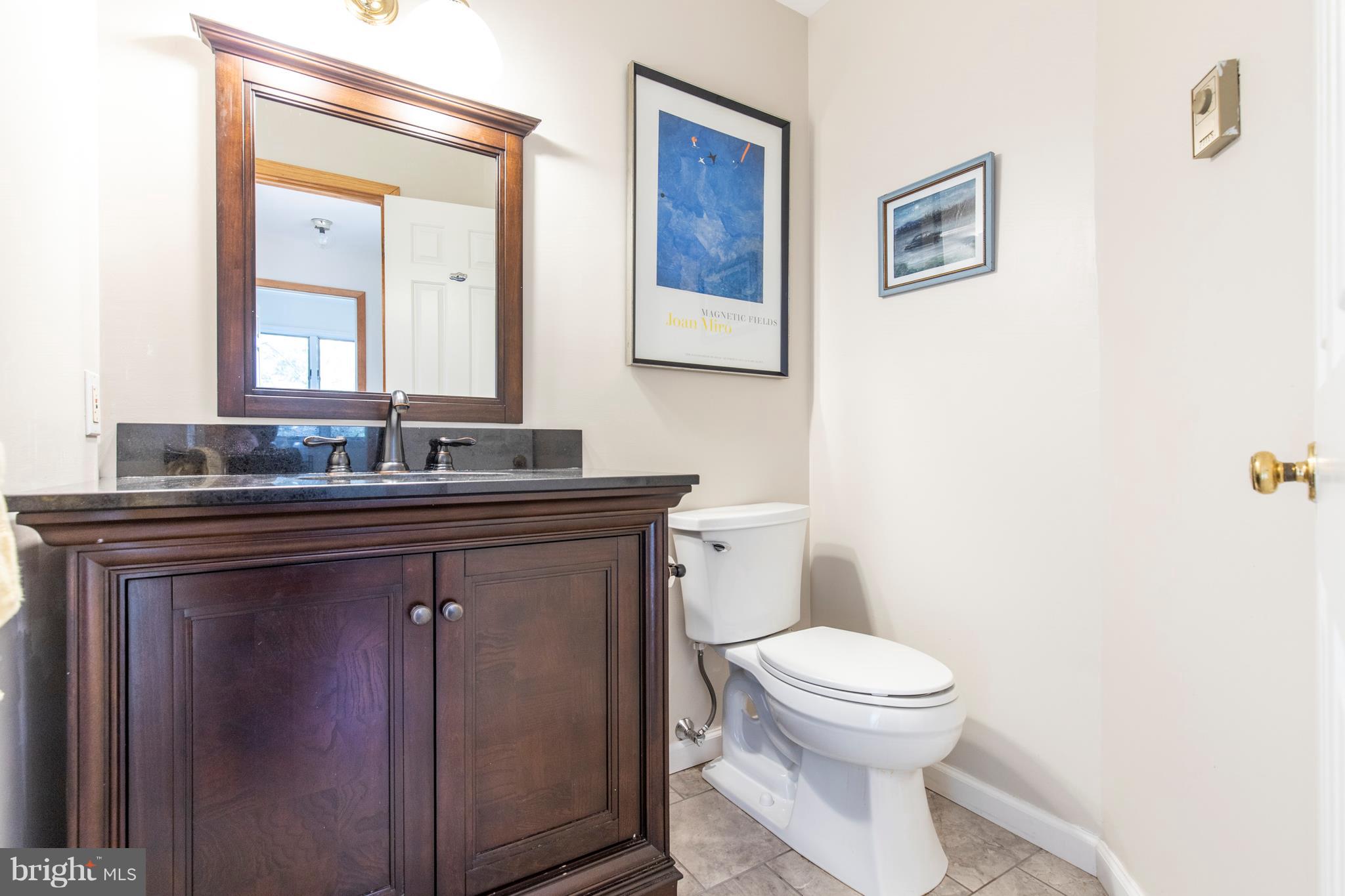 246 Marlborough Road Kennett Square, PA 19348 - Photo 19 of 31 Powder Room
