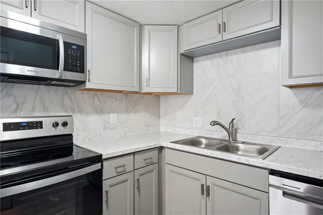 $225,000 | 6929 Northeast 53rd Street, Kansas City, MO 64119