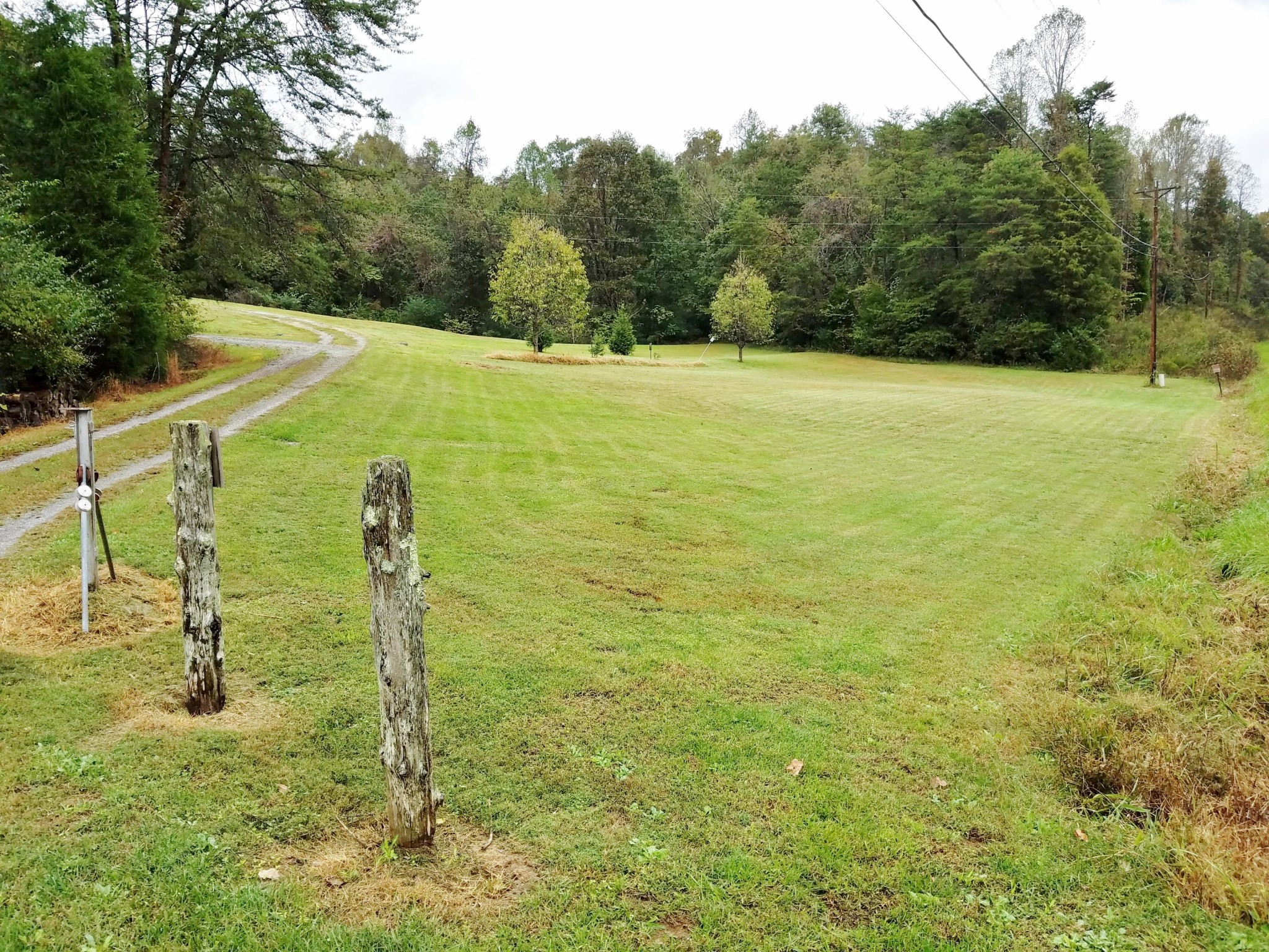 4074 Quarry Road Louisville, TN 37777 - Photo 17 of 21 Gallery Image 17