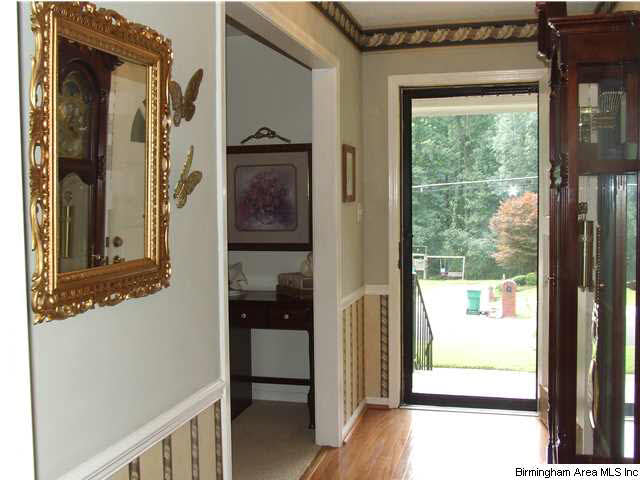 208 5th Way Pleasant Grove, AL 35127 - Photo 3 of 32