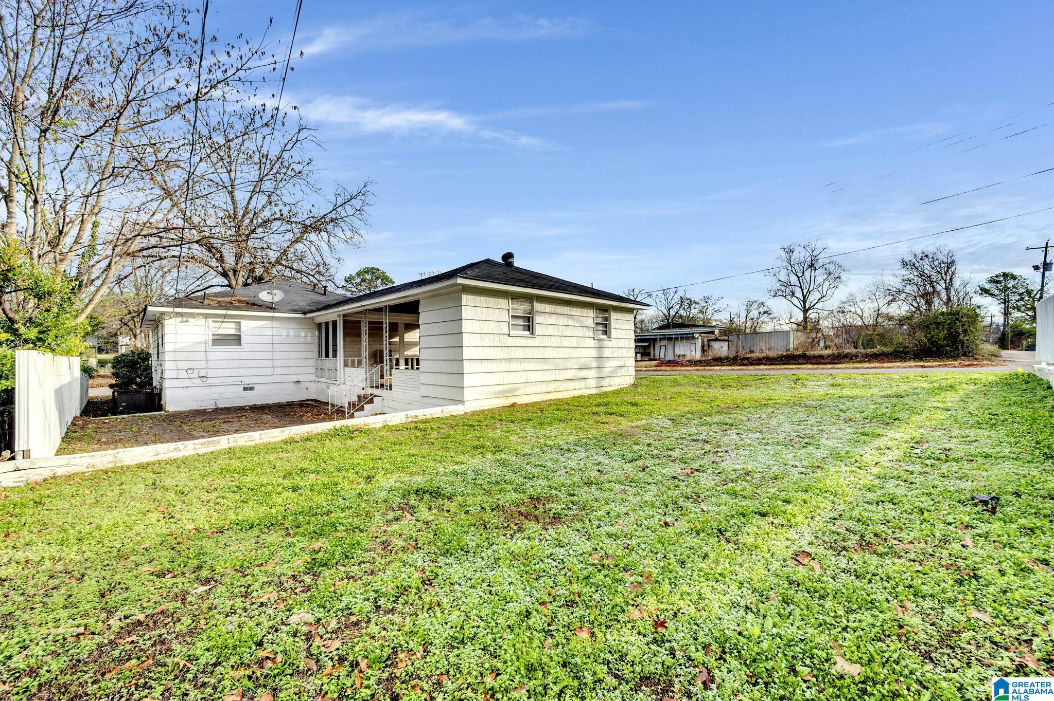 1441 Warrior Road Birmingham, AL 35218 - Photo 8 of 24