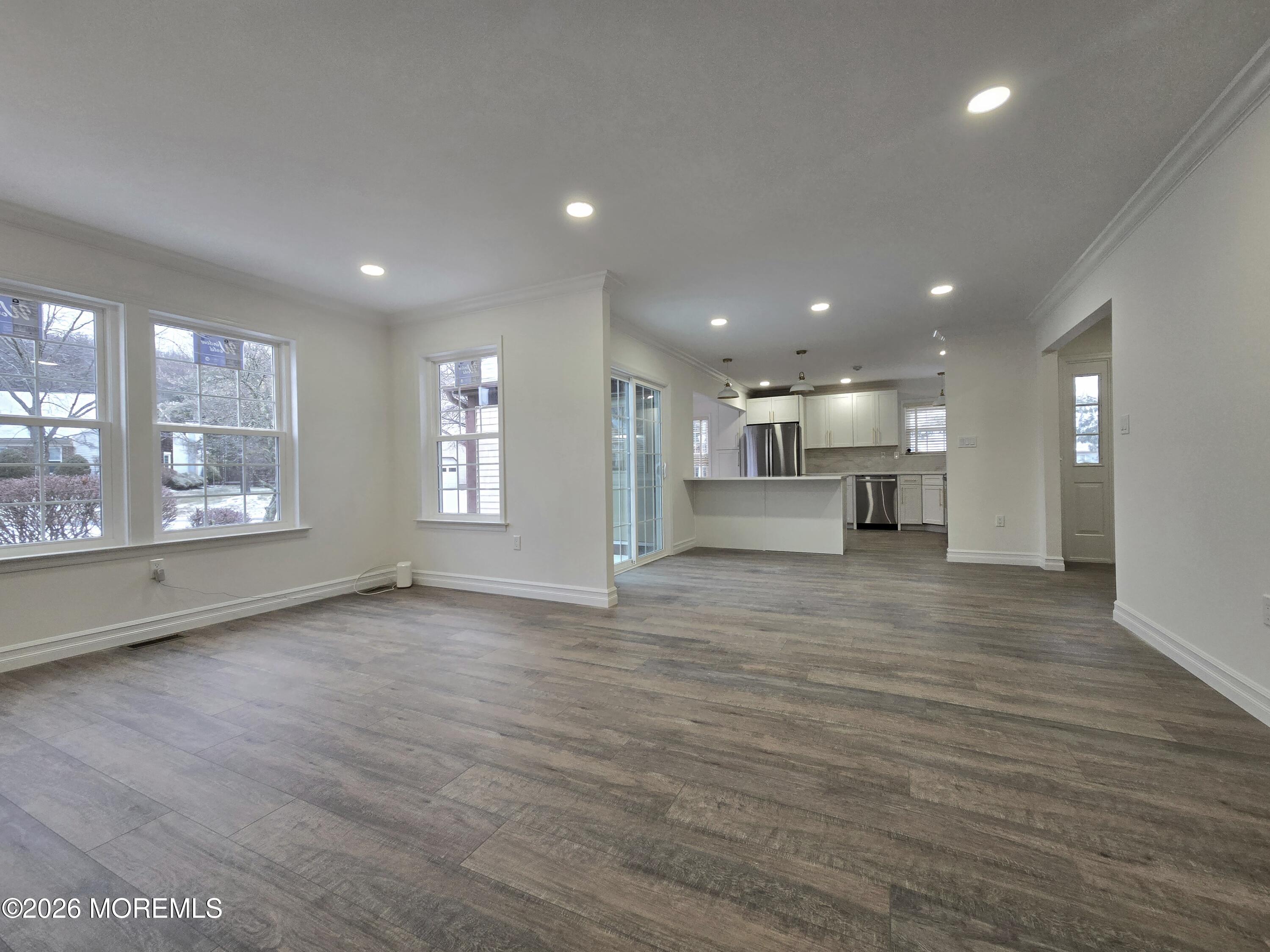 28 Rothwell Drive Monroe Township, NJ 08831 - Photo 13 of 26 20251227_084554