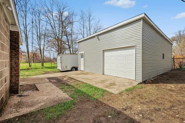 $180,000 | 2420 Connecticut Street, Gary, IN 46407