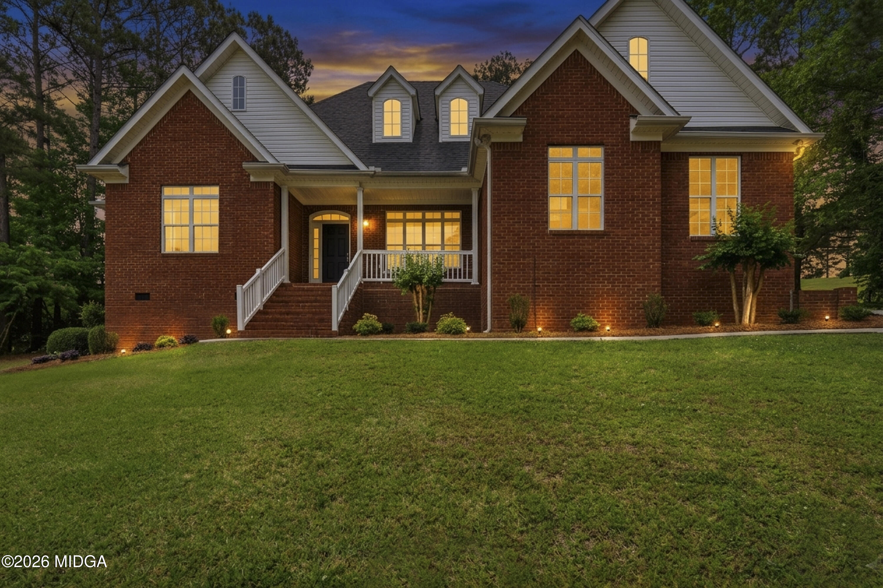 198 Cambridge Way Macon, GA 31220 - Photo 2 of 72 198 Cambridge Way-08726-2