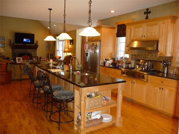7 Valley View Drive Wilbraham, MA 01095 - Photo 4 of 16