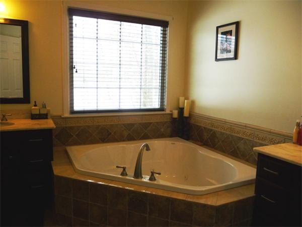 7 Valley View Drive Wilbraham, MA 01095 - Photo 10 of 16