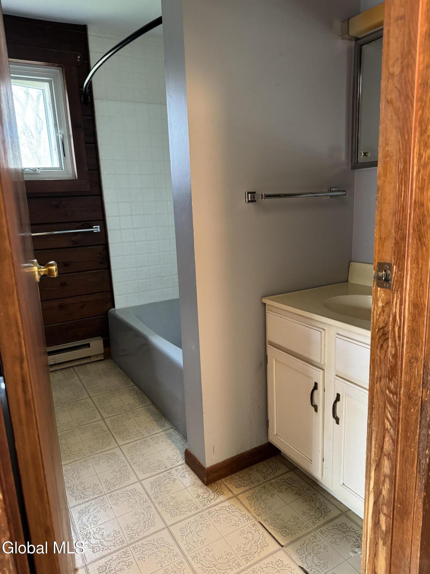 885 South Schodack Road Schodack, NY 12033 - Photo 7 of 11 7