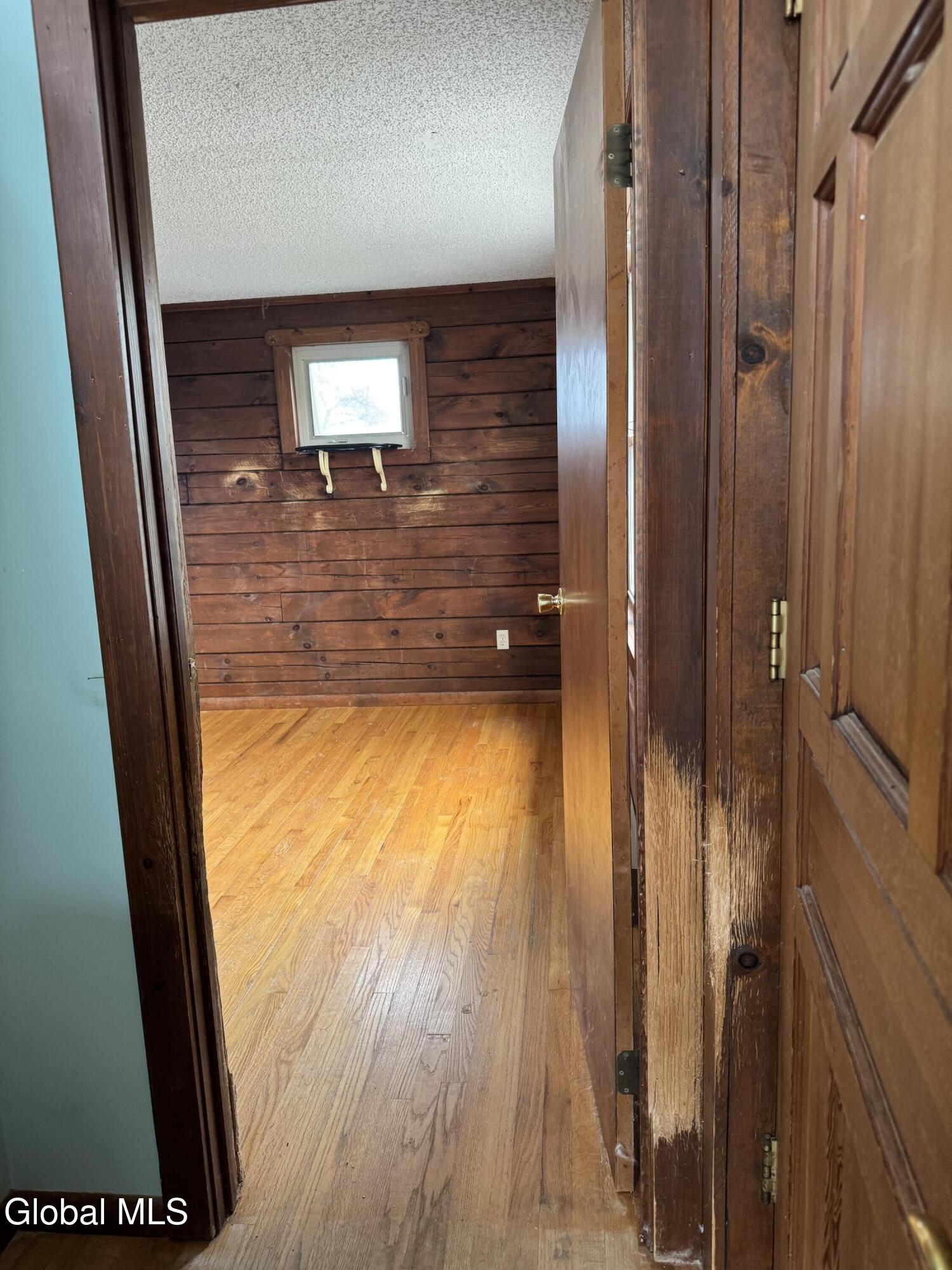 885 South Schodack Road Schodack, NY 12033 - Photo 9 of 11 9