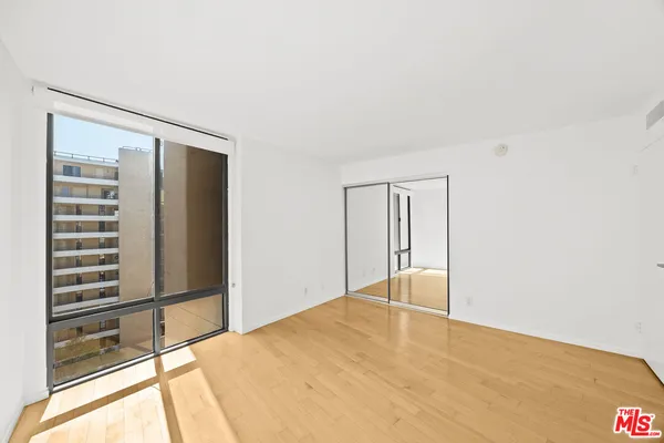 $6,500 | 4316 Marina City Drive, Unit 1033, Marina del Rey, CA 90292