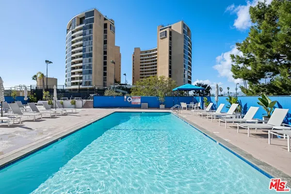 $6,500 | 4316 Marina City Drive, Unit 1033, Marina del Rey, CA 90292