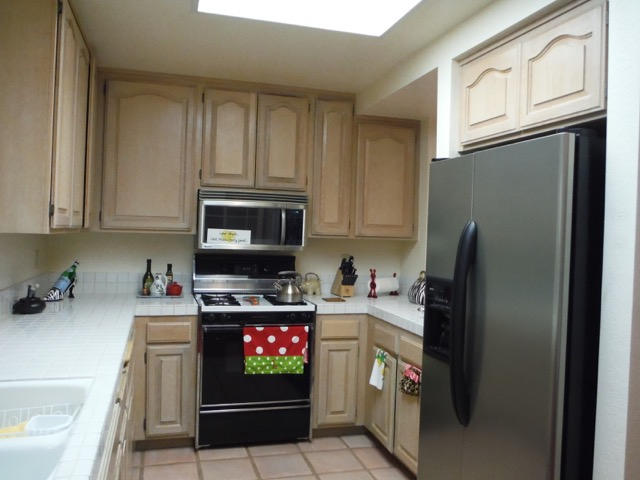 331 Pacific Oaks Road Goleta, CA 93117 - Photo 4 of 11 Kitchen