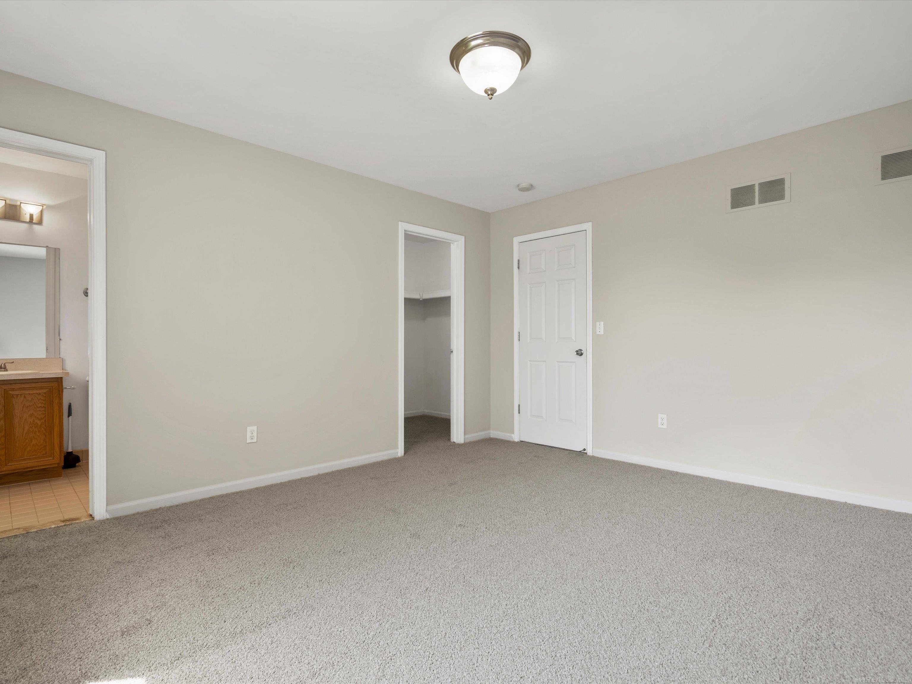 55374 Raspberry Drive Macomb, MI 48042 - Photo 26 of 31 50175026-8be2f9d2-85c3-40e6-a01c-b2913d208289.JPG