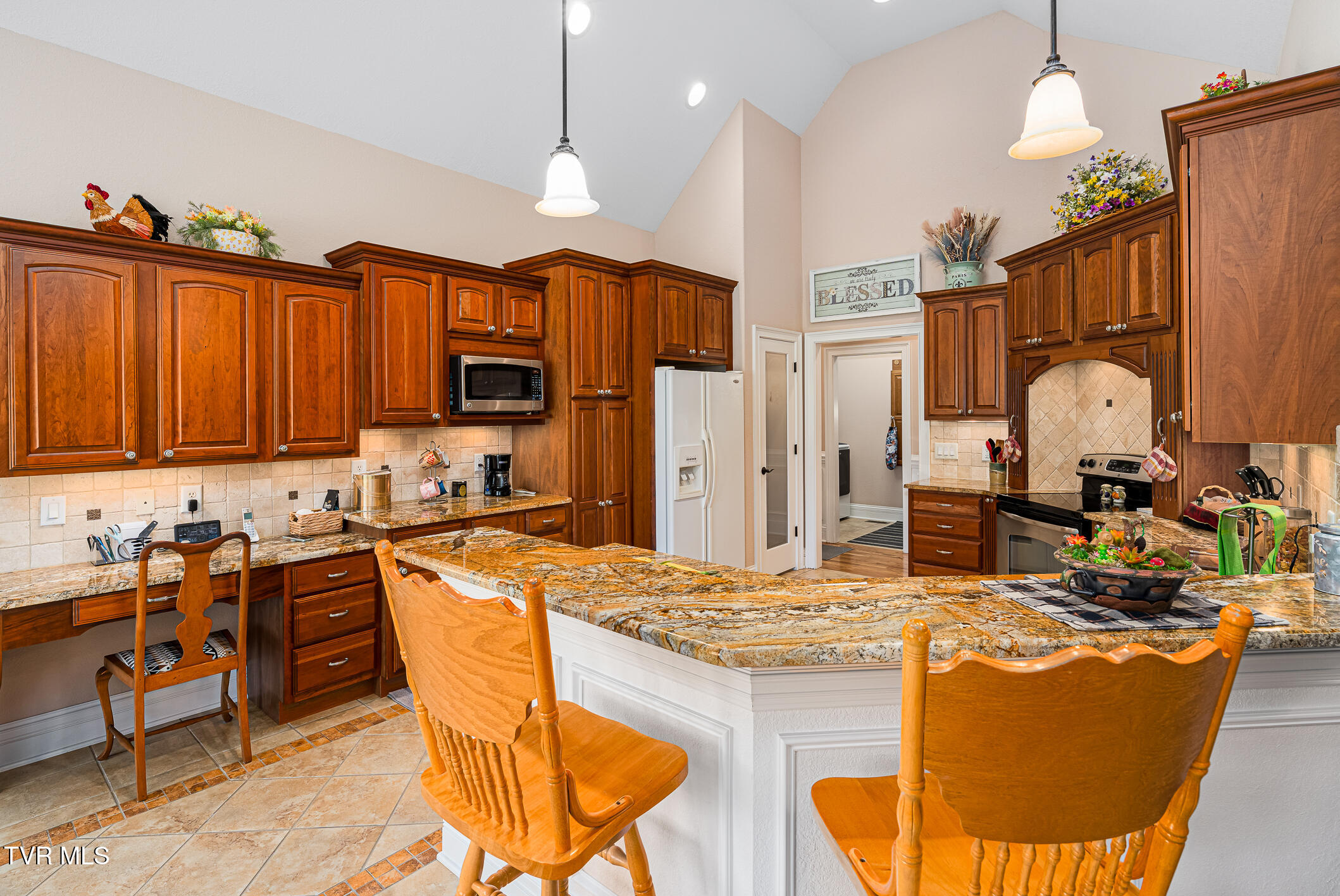 186 Oliver Edwards Road Jonesborough, TN 37659 - Photo 28 of 125 186 Oliver Edwards Road (81 of 130)