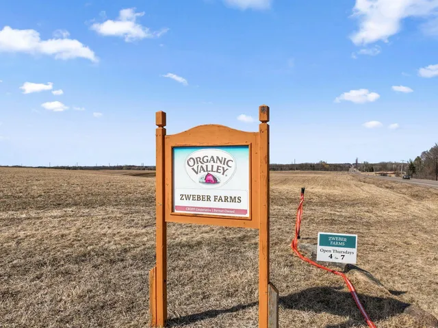 $536,000 | 433 James Parkway, Elko New Market, MN 55054