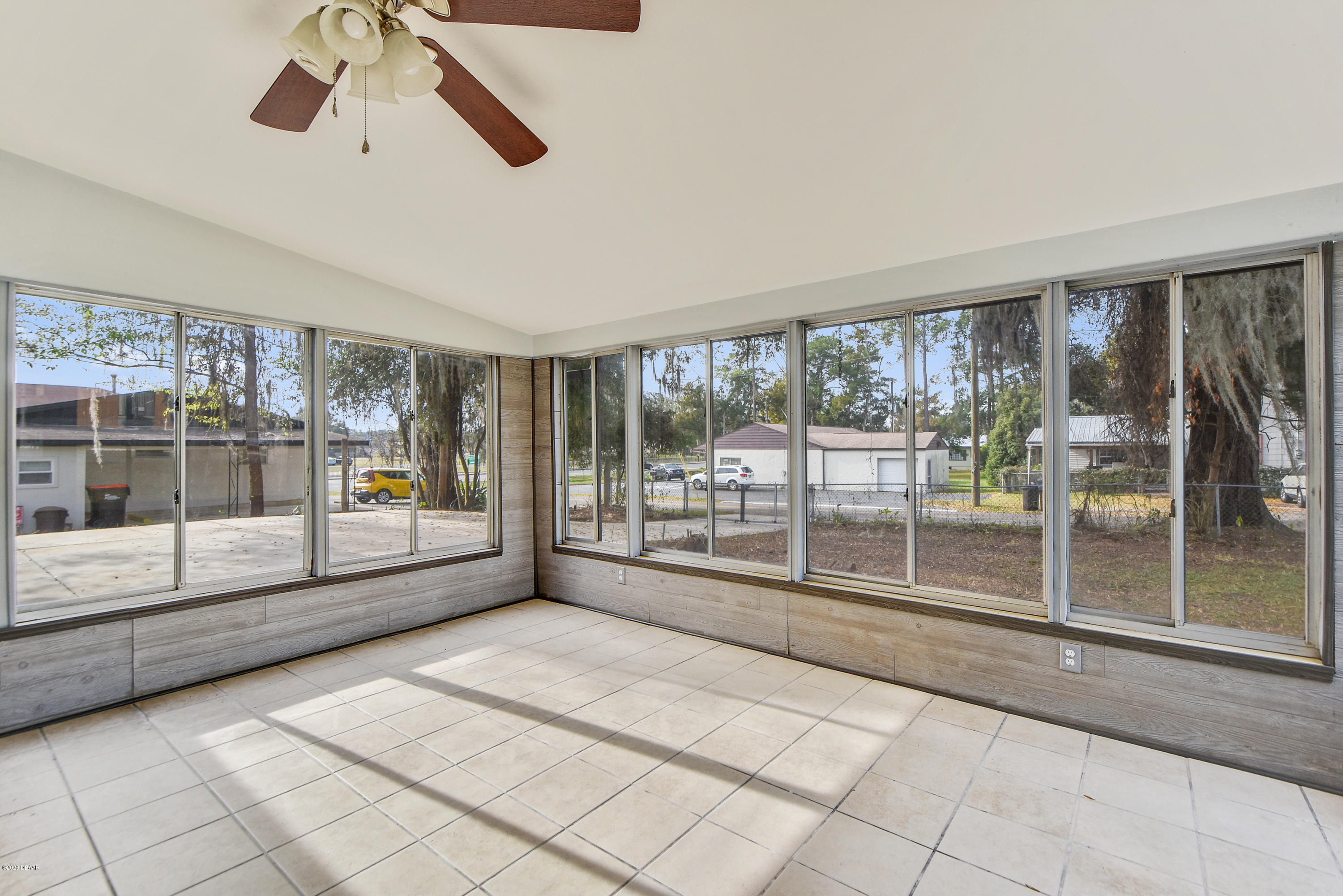 6010 Southeast Earp Road Belleview, FL 34420 - Photo 18 of 25 dsc_3365-dsc_3369