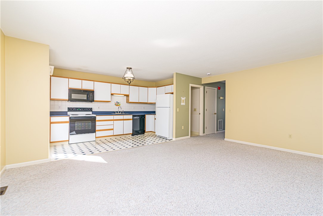 60 Margin Street, Unit 104 Westerly, RI 02891 - Photo 11 of 40 Very large dining area