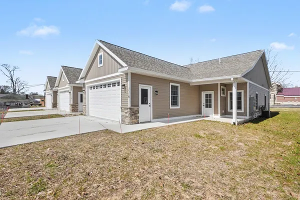 $335,000 | 116 East Sheridan Street, Fremont, MI 49412