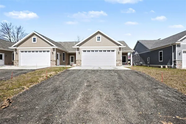 $335,000 | 116 East Sheridan Street, Fremont, MI 49412