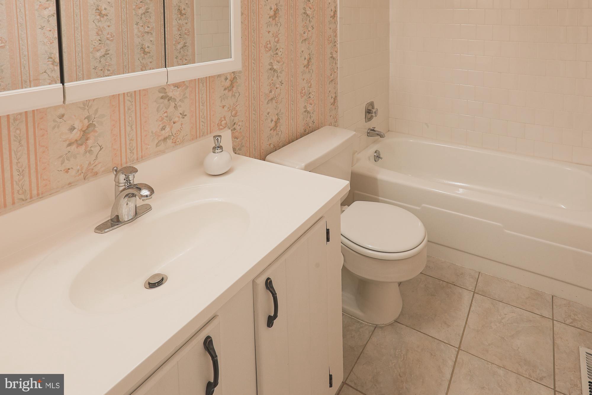 3912 Millner Road Baltimore, MD 21236 - Photo 20 of 40 Full Bath