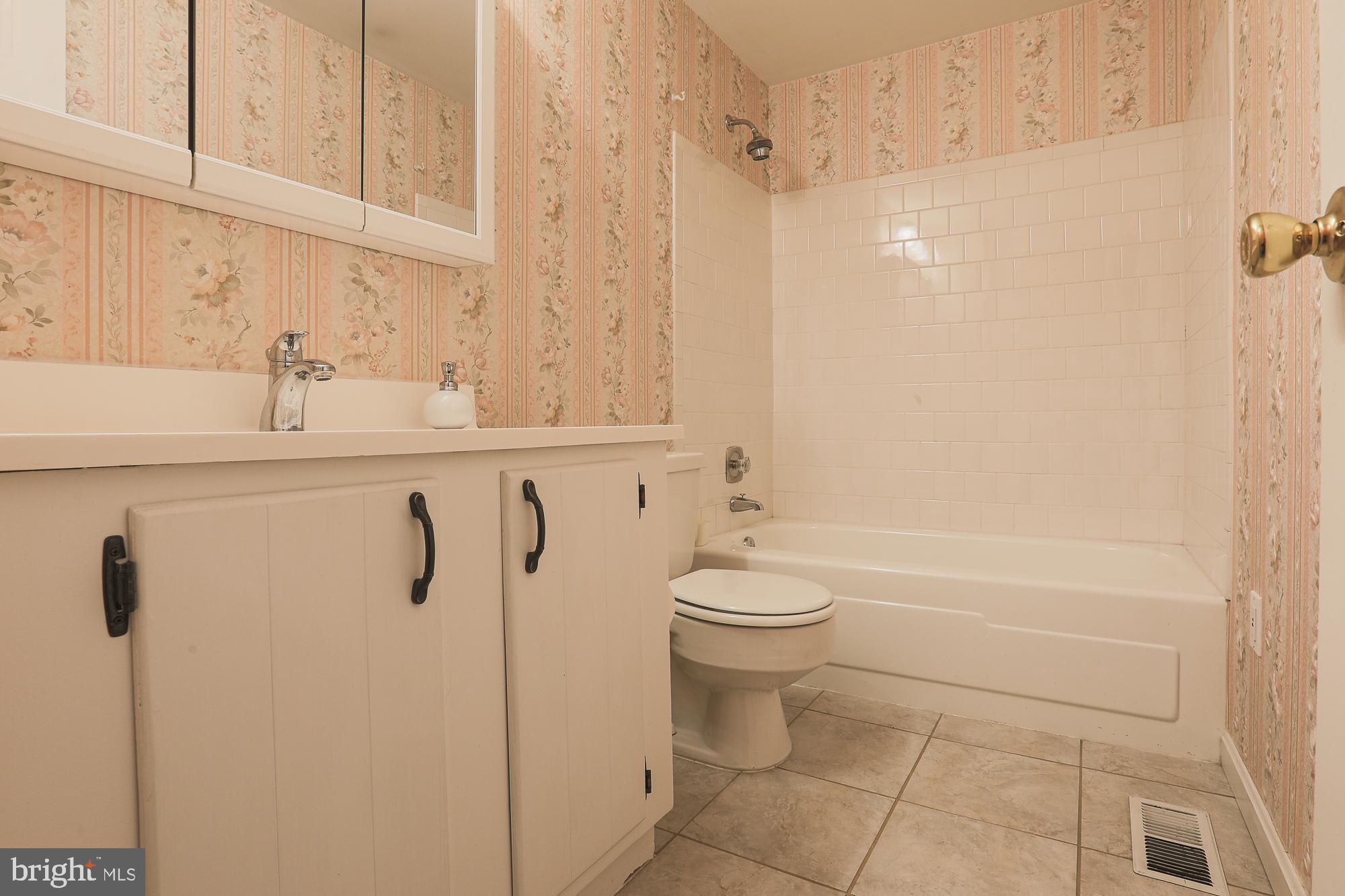 3912 Millner Road Baltimore, MD 21236 - Photo 21 of 40 Full Bath