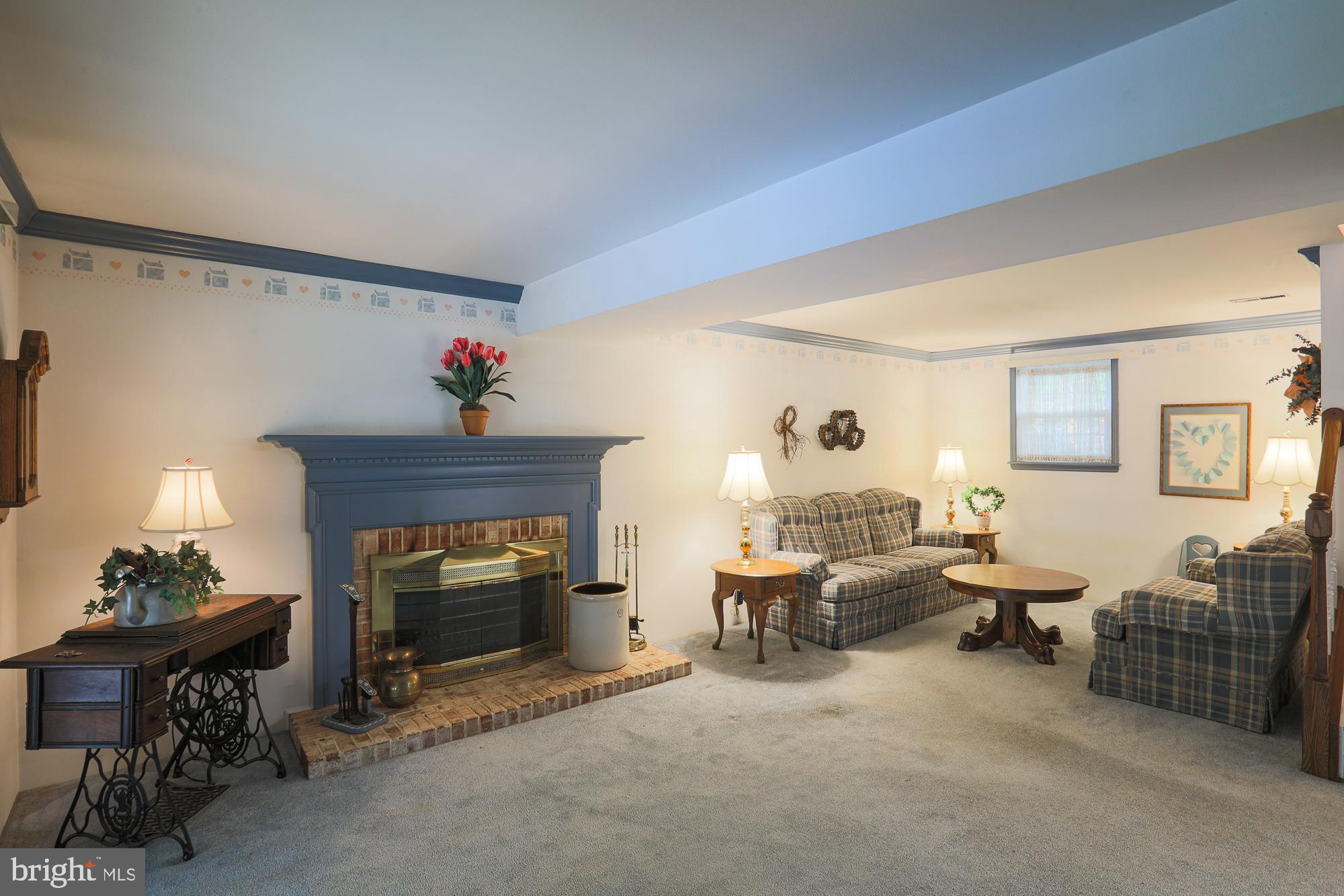 3912 Millner Road Baltimore, MD 21236 - Photo 24 of 40 Family Room