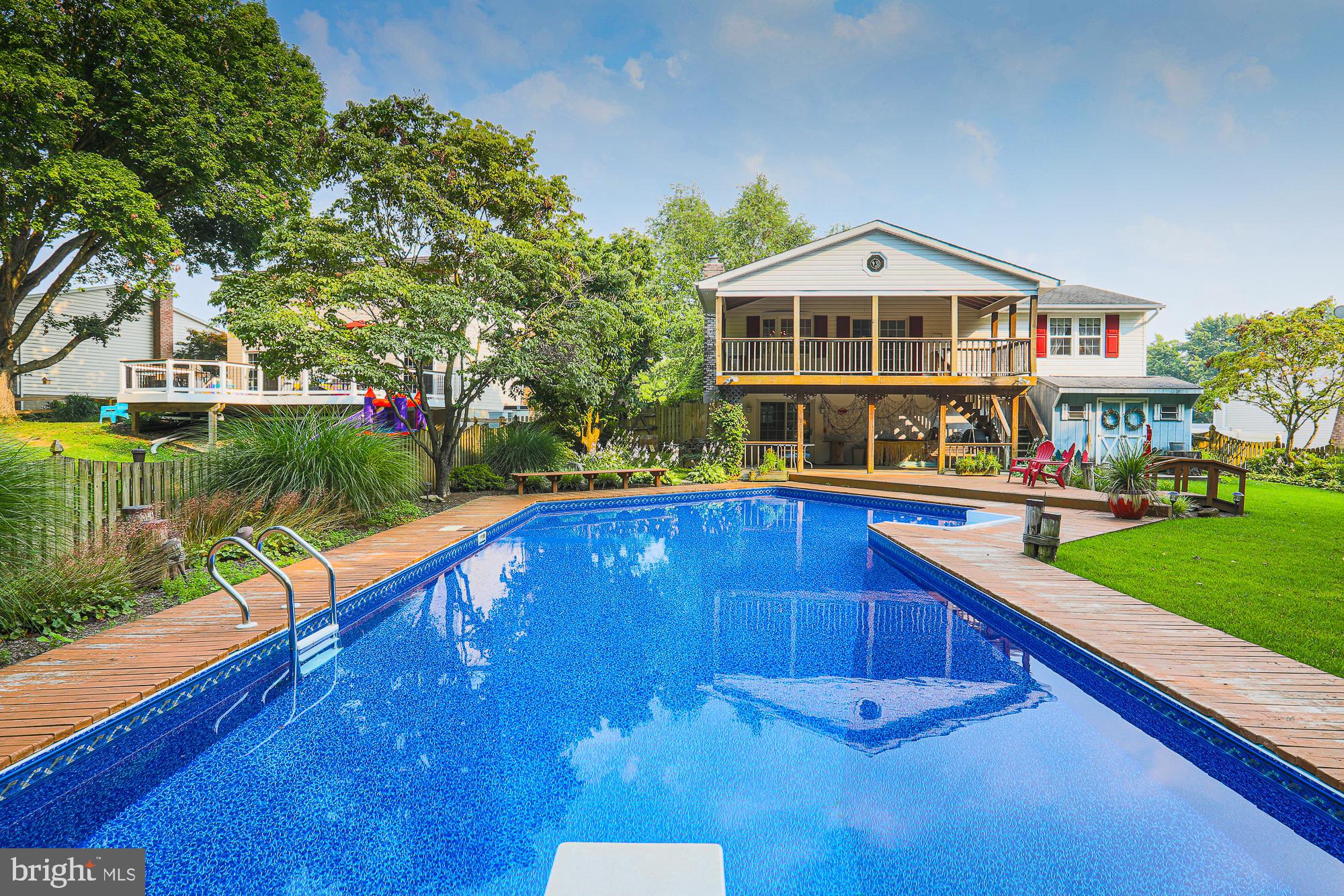 3912 Millner Road Baltimore, MD 21236 - Photo 35 of 40 Exterior Rear/Beautiful Pool