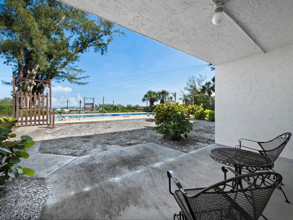 490 North Shore Road, Unit 6 Longboat Key, FL 34228 - Photo 35 of 67