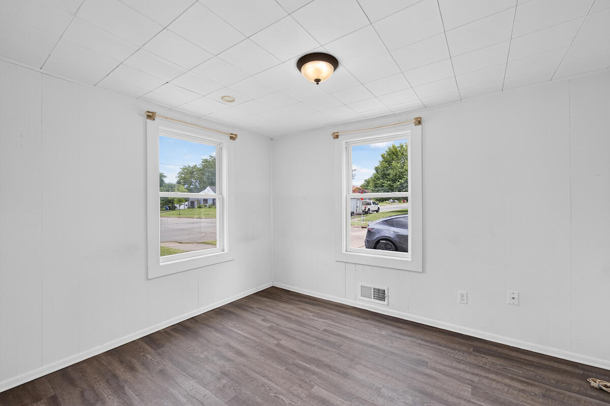 4124 21st Street Racine, WI 53405 - Photo 11 of 18 Bedroom