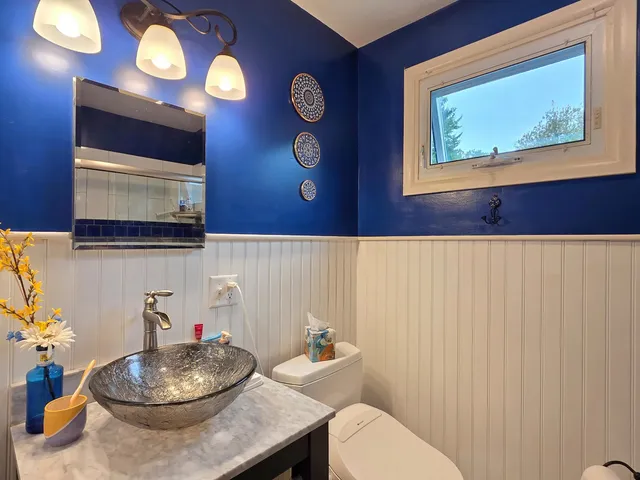 $499,900 | 40 Arlington Court, Burlington, VT 05408