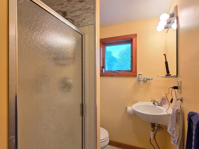 $499,900 | 40 Arlington Court, Burlington, VT 05408