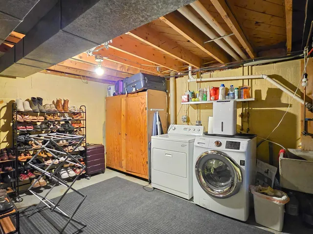 $499,900 | 40 Arlington Court, Burlington, VT 05408