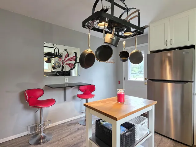 $499,900 | 40 Arlington Court, Burlington, VT 05408