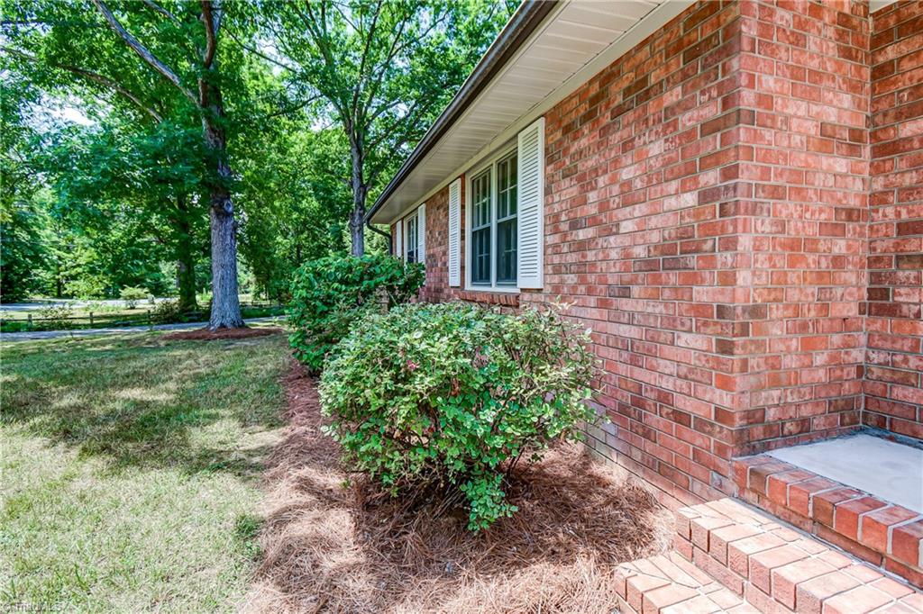 344 North County Home Road Lexington, NC 27292 - Photo 9 of 50 Gallery Image 9