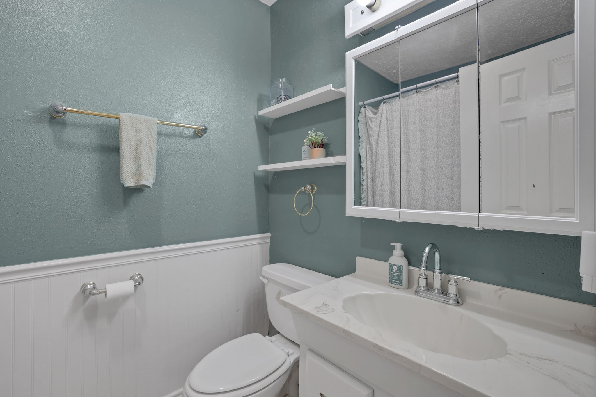 8515 Oakhaven Road La Porte, TX 77571 - Photo 21 of 30 Gallery Image 21