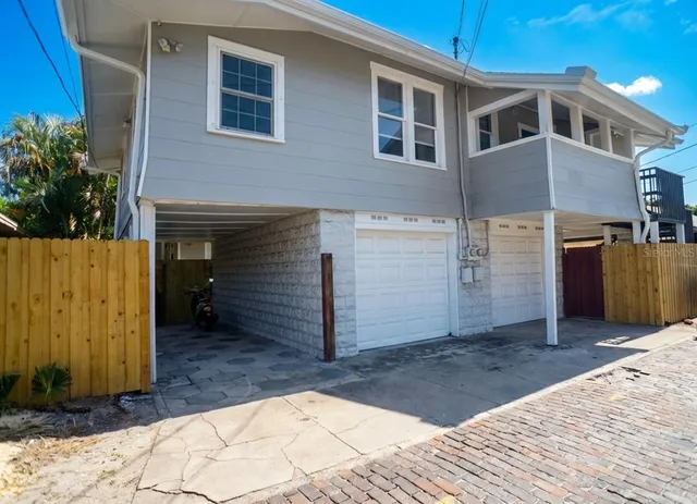 $1,695 | 2715 2nd Avenue South, Unit 3, St. Petersburg, FL 33712