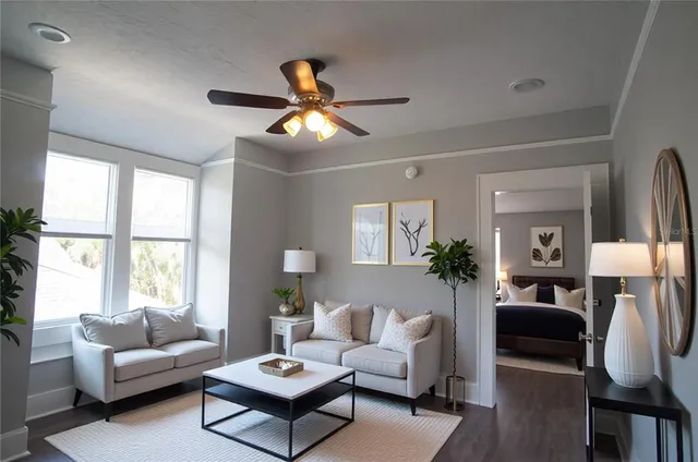 $1,695 | 2715 2nd Avenue South, Unit 3, St. Petersburg, FL 33712