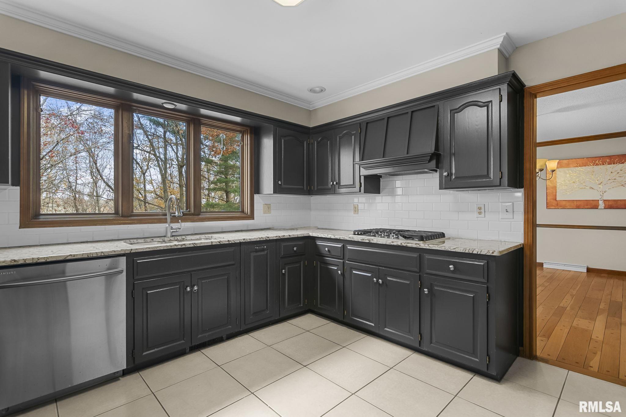 5 Woods End Lane Springfield, IL 62711 - Photo 23 of 60