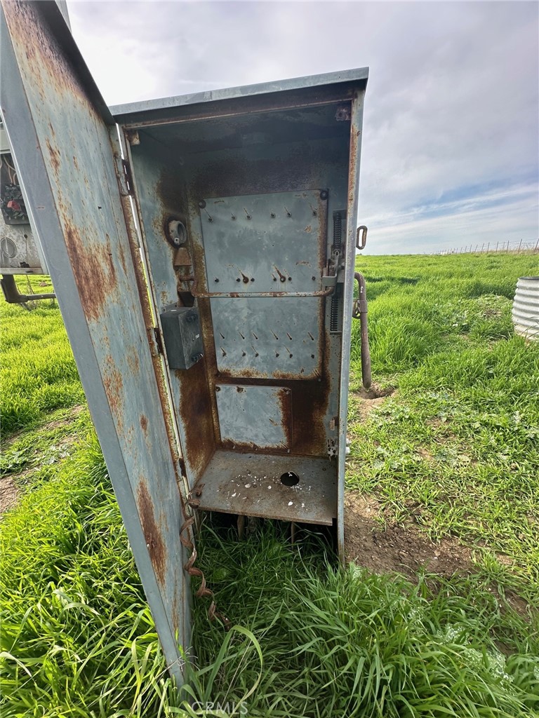 1 Billy Wright Road Los Banos, CA 93635 - Photo 13 of 23