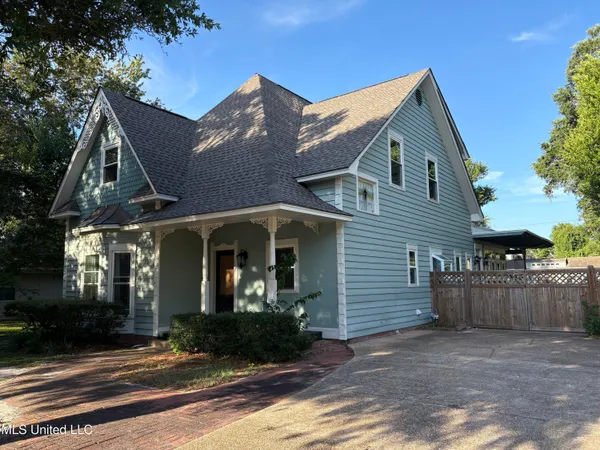 $425,000 | 164 Balmoral Avenue, Biloxi, MS 39531